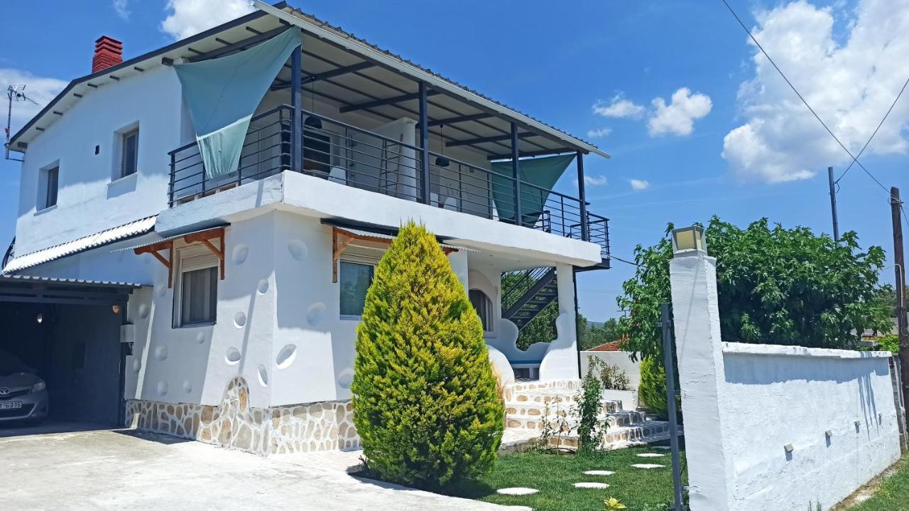 Newly Built All Season Resort Nea Silata Exterior photo